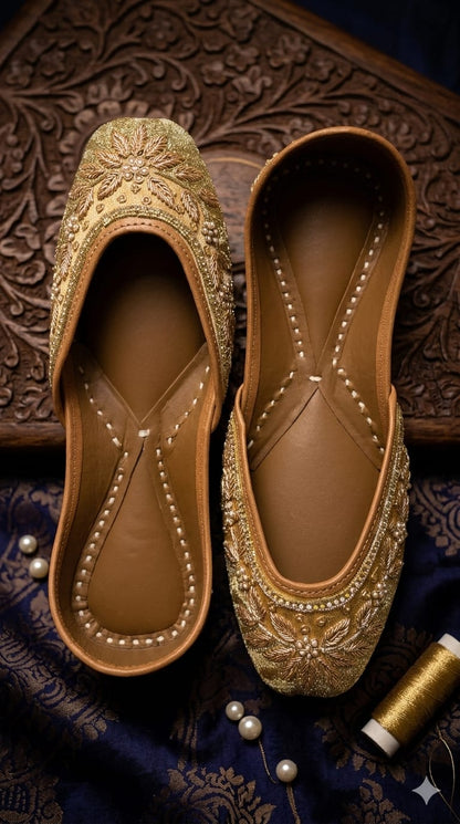 Golden Zari Bloom