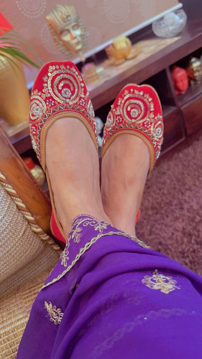 Rangrez Jutti