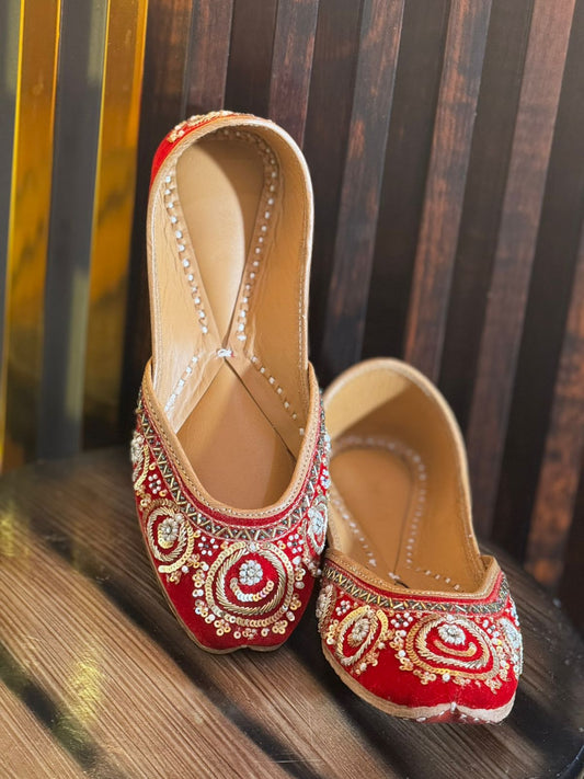 Rangrez Jutti