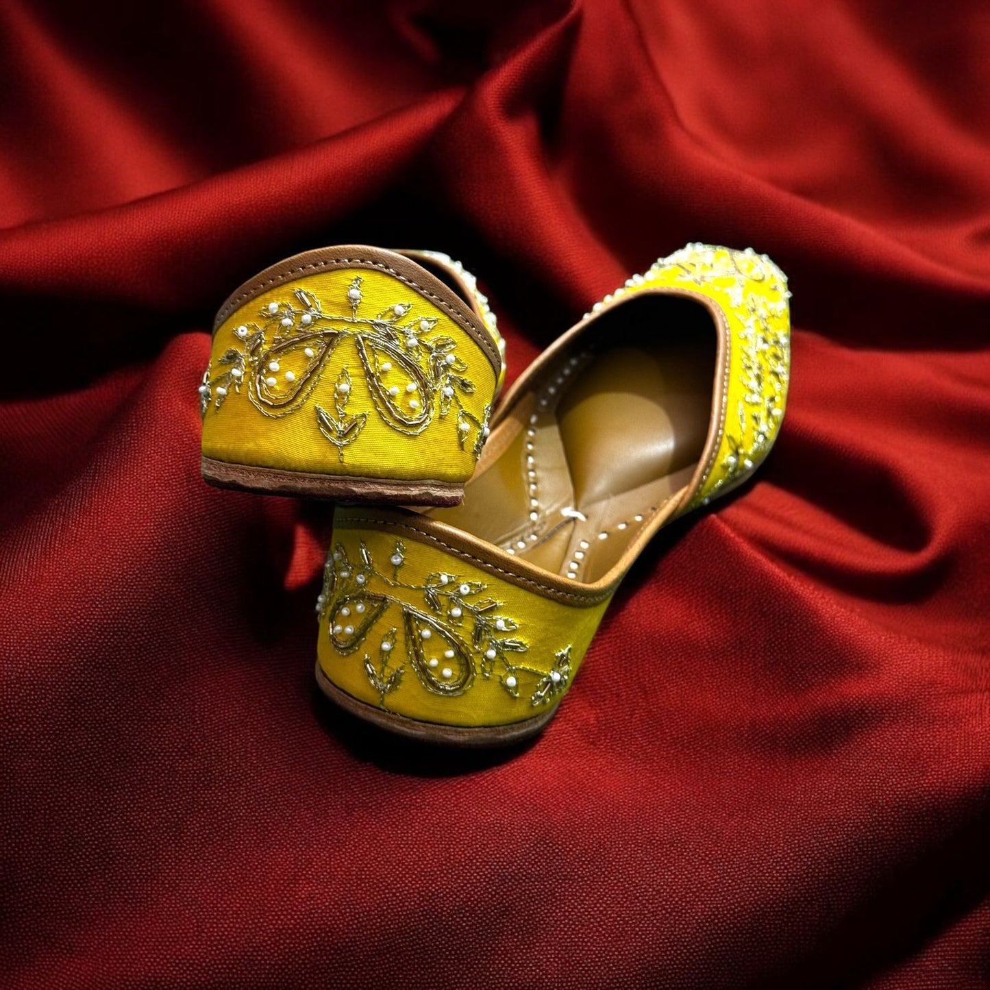 Nakhra Jutti