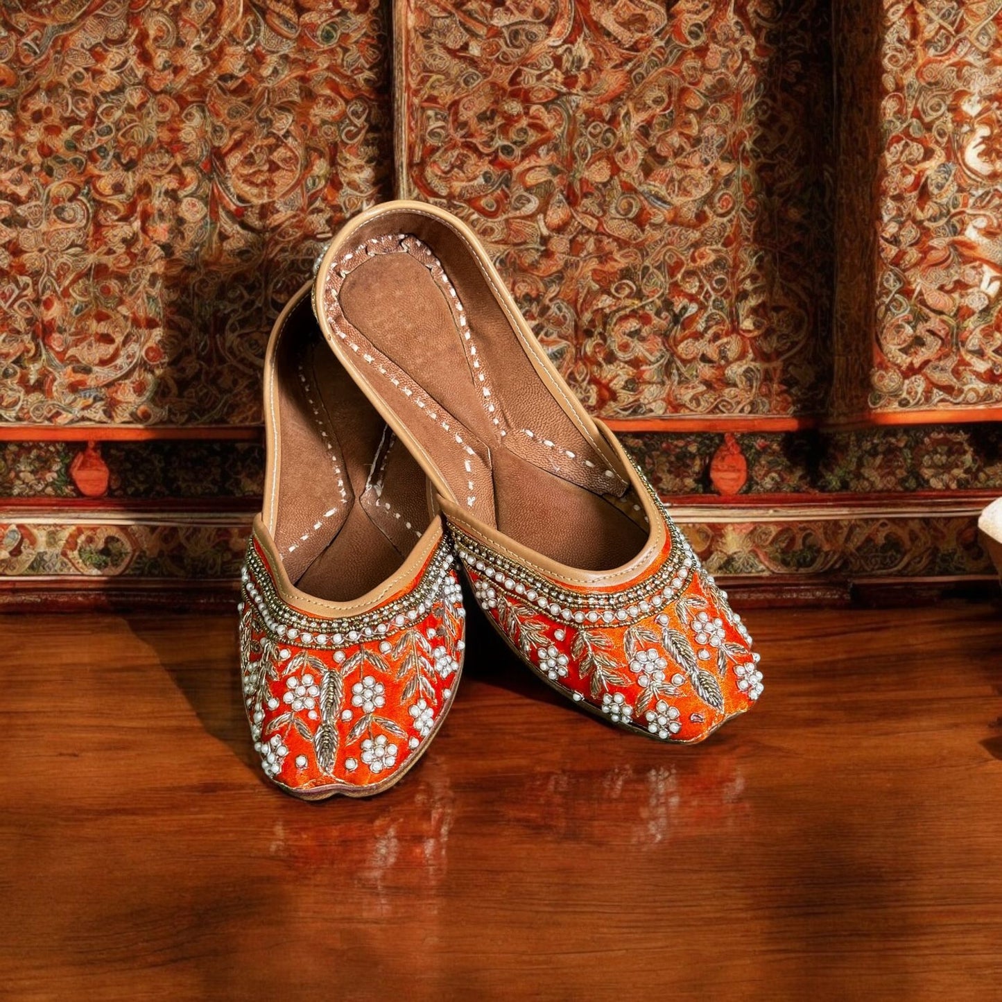 Pearl Orange Jutti